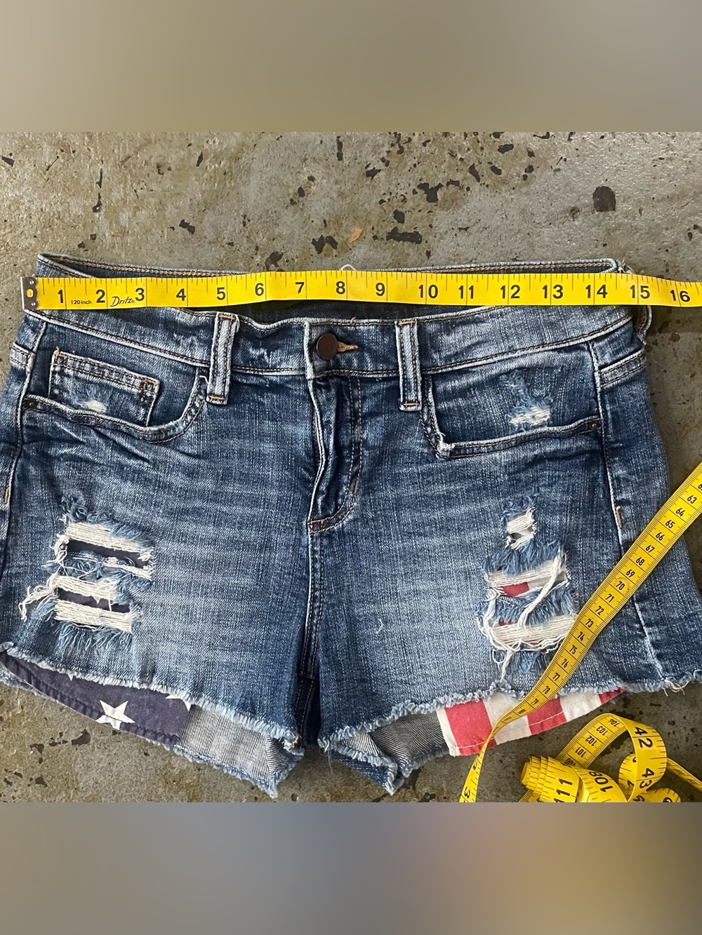 Harper Women's Distressed American Flag Denim Shorts in Dark Blue Size 28 - Picture 4 of 6